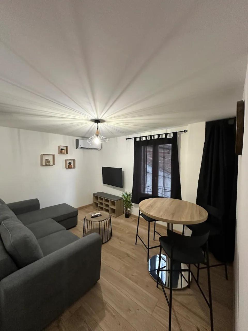 Superbe Appartement “L'Eden”Clim, Proche Remparts Avinhão Exterior foto